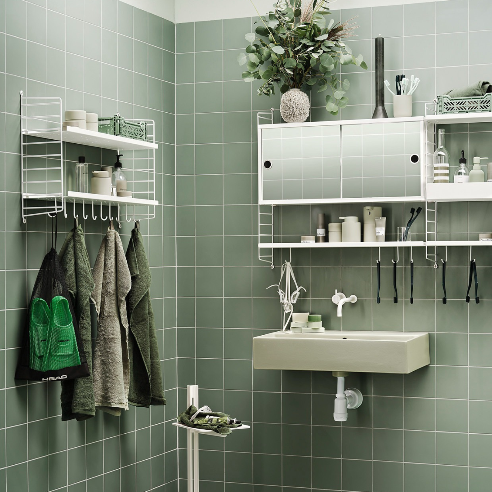 String Bathroom